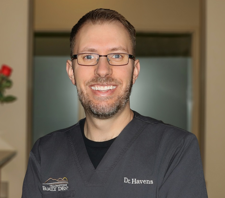 Dr. Havens headshot